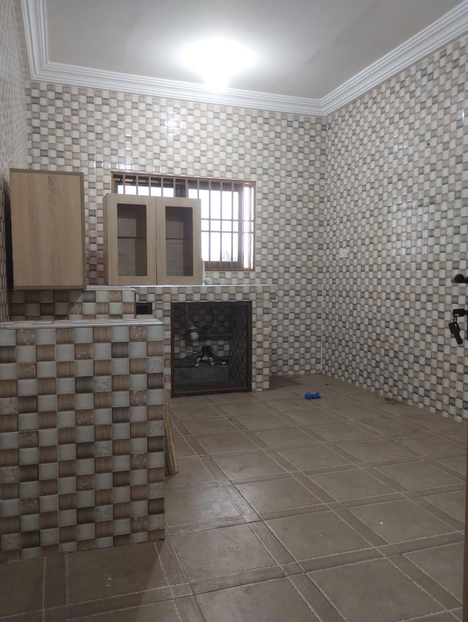 2 bedroom apartment for rent - Adey Junction/Kwashieman