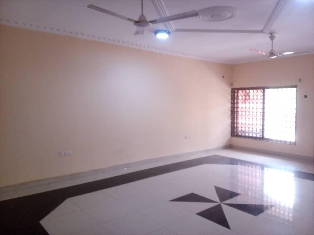 3 bedroom apartment at Ashongman