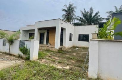 Executive 3bed room at Amasaman China mall