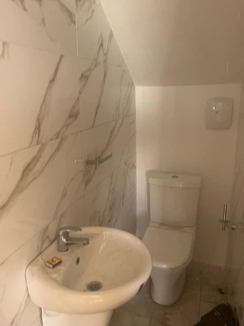 Newly built 4 bedroom house + a servant quarters for sale at tesano