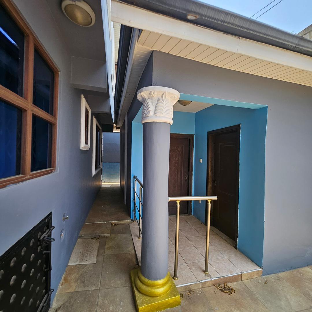 8 bedroom hotel at SCC for sale