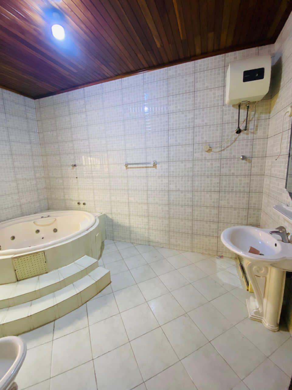5 bedroom storey house + 2 bdrm bq for rent