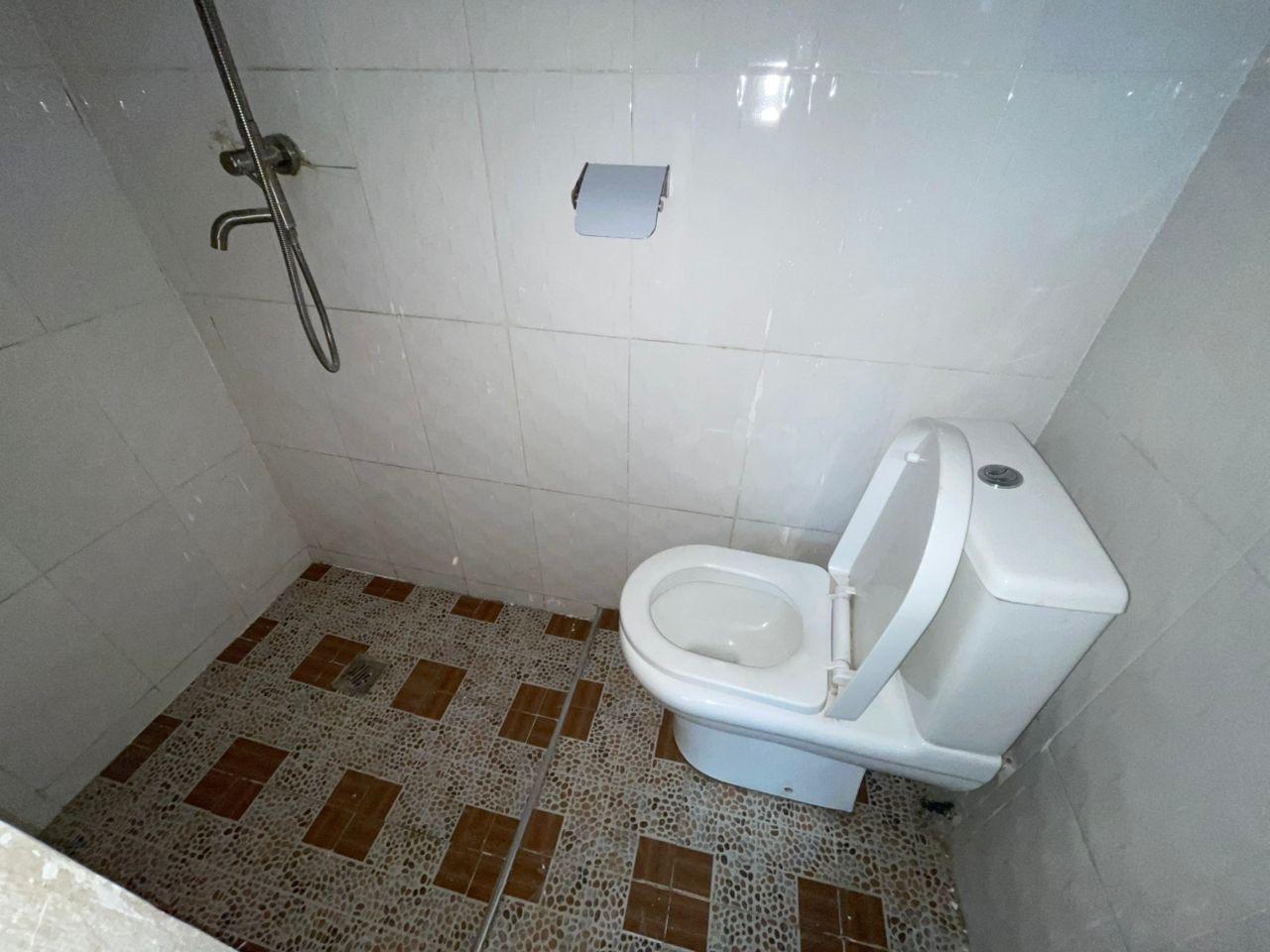 Chamber & Hall Self-Contained at Awoshie Anyaa NIC