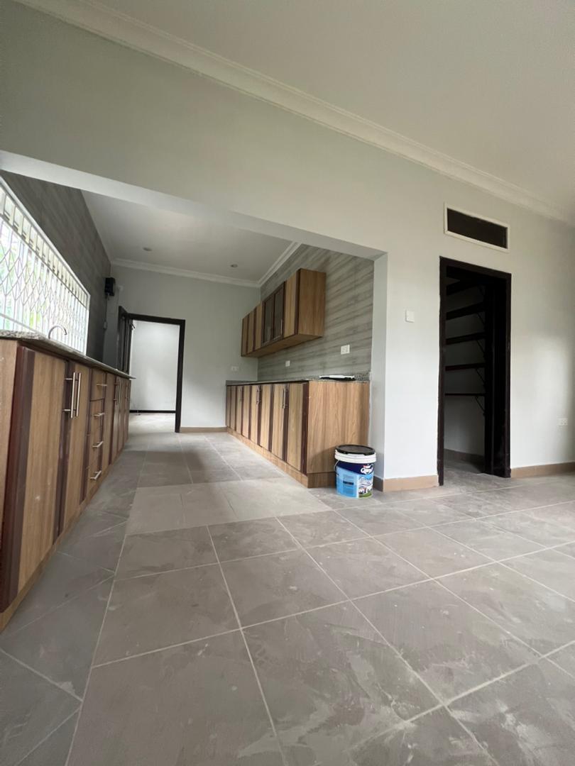 Refurbished 3-Bedroom Self-Compound House + Boys Quarters – Tesano