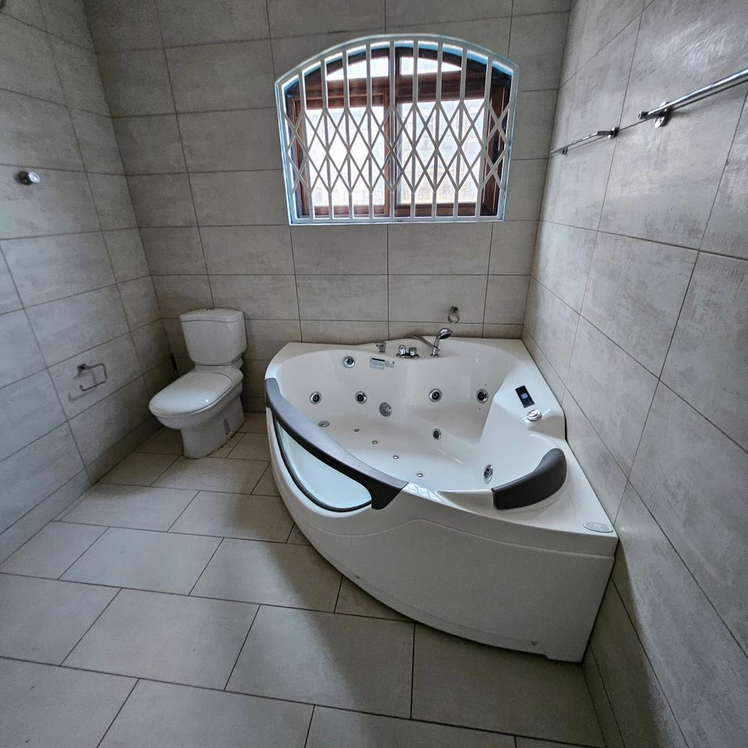 8 bedroom hotel at SCC for sale