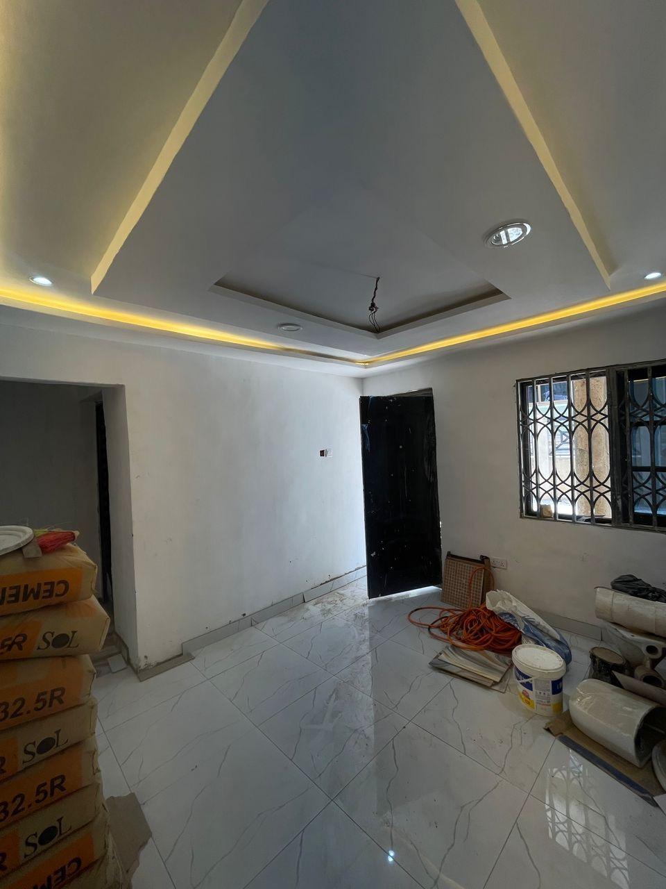 Executive Chamber & Hall Self-Contained – Anyaa School Junction (Palas Town Road)