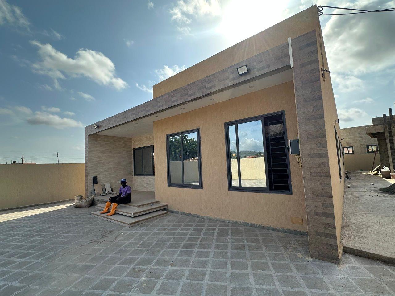 A 3 bedroom house for sale at oyarifa