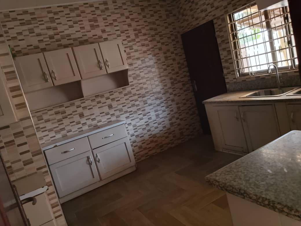 5 bedroom self compound house for Rent At Darkuman Official Town