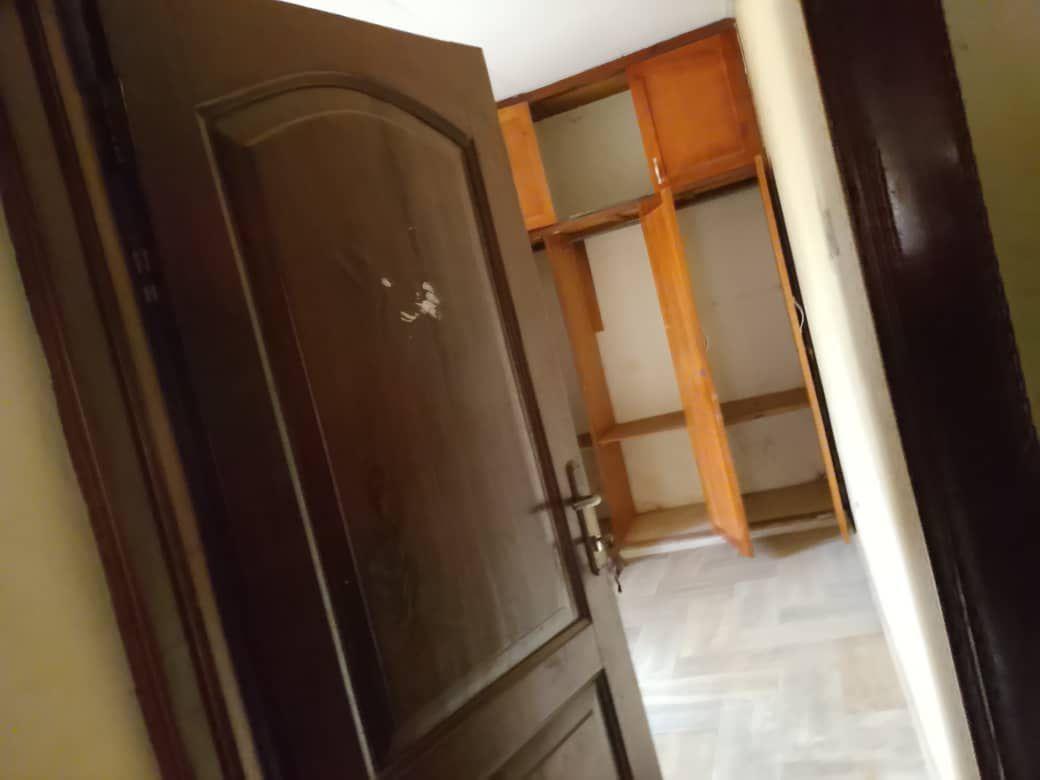 5 bedroom self compound house for Rent At Darkuman Official Town